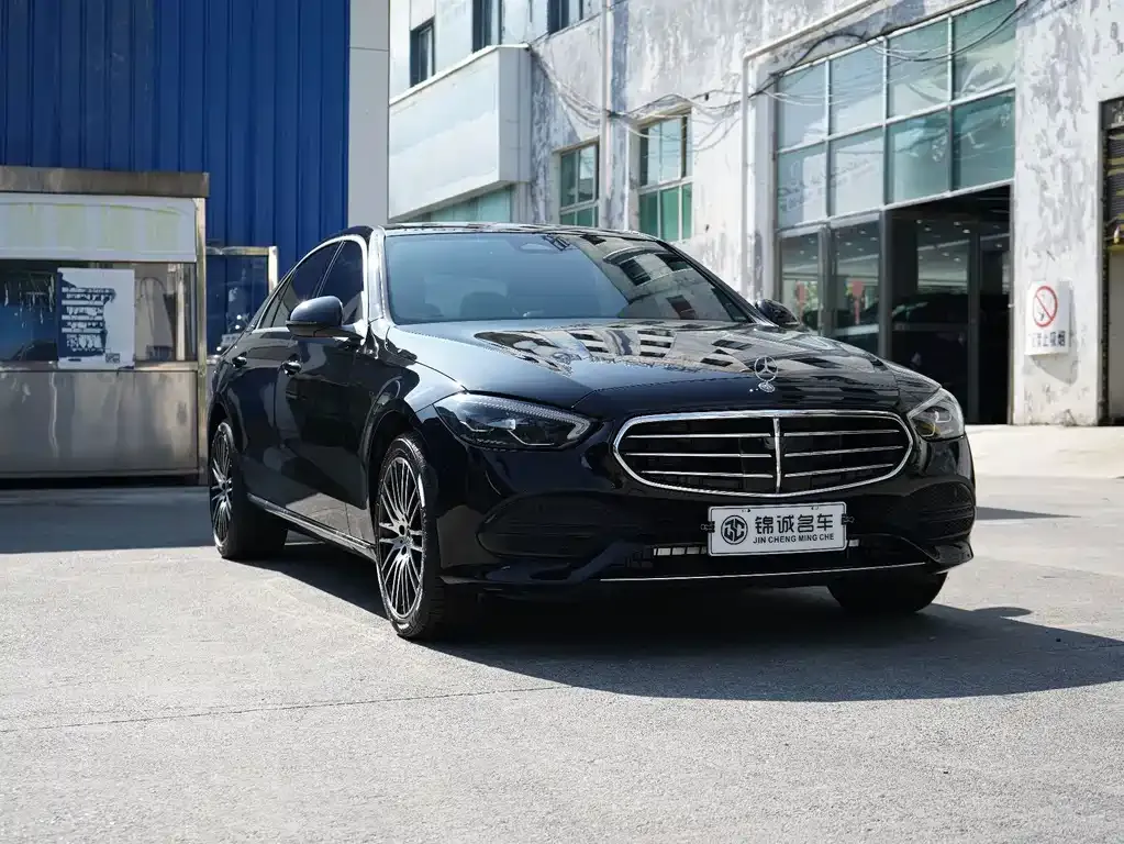 Mercedes-Benz C-Class — фото 10