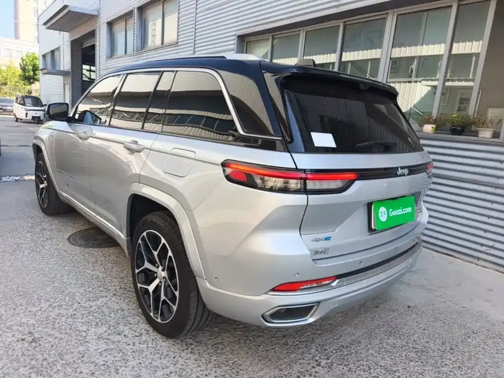 Jeep Grand Cherokee 4xe (Import) — фото 9