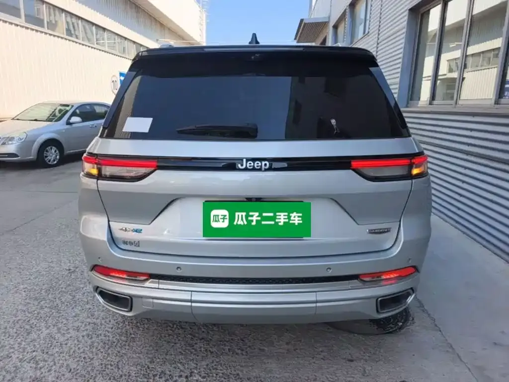 Jeep Grand Cherokee 4xe (Import) — фото 3