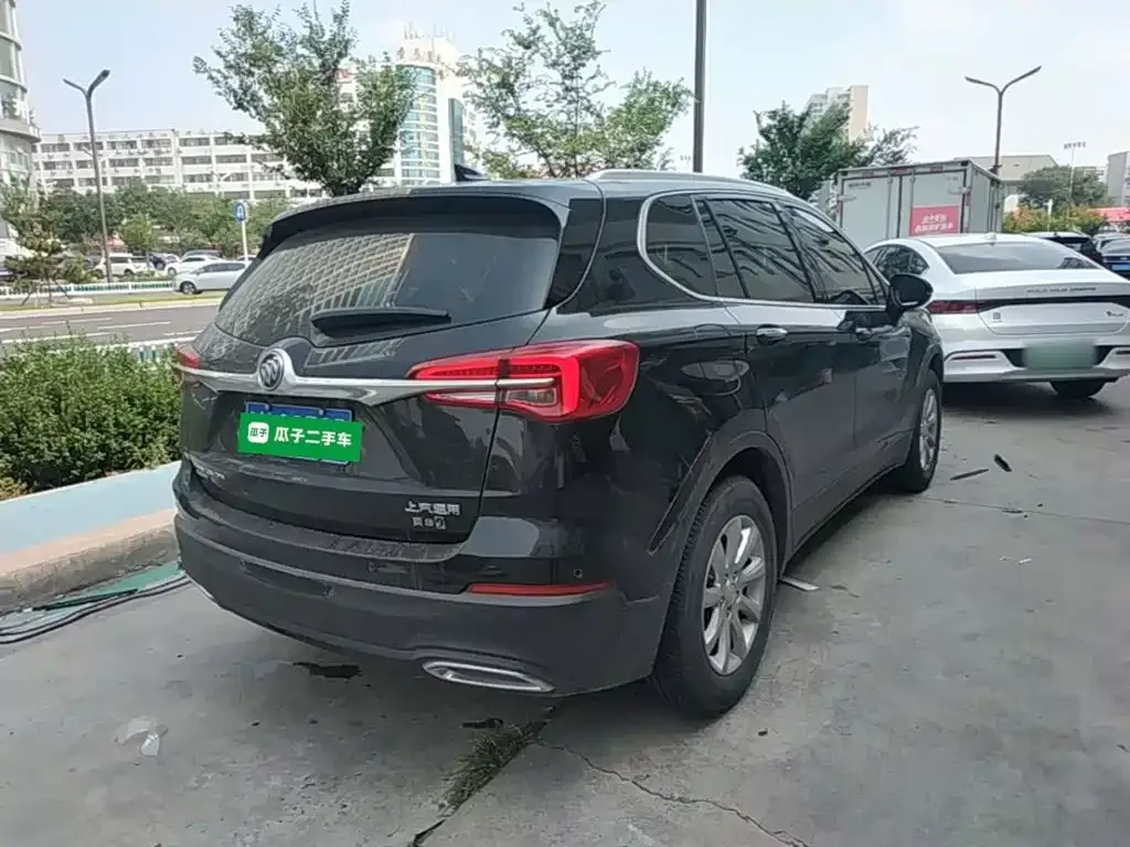 Buick Envision Plus — фото 10