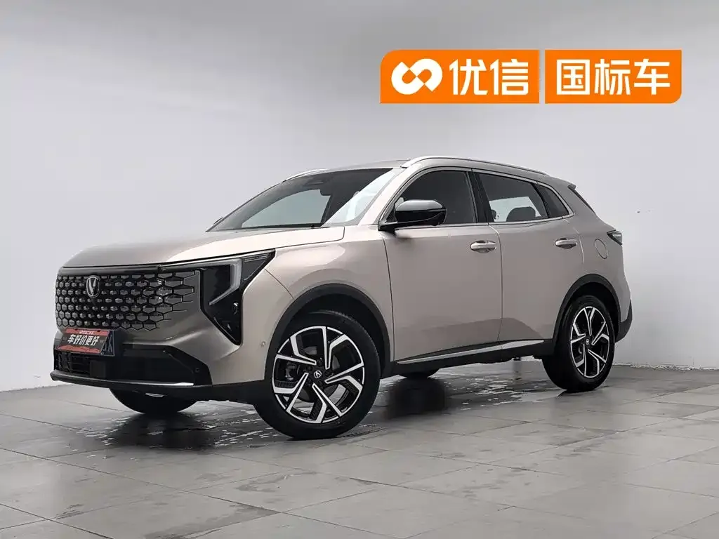 Changan CS55PLUS — фото 1
