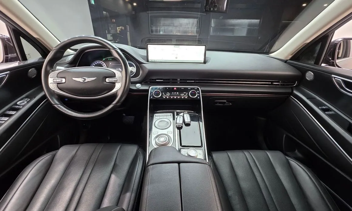 Genesis GV80 — фото 10