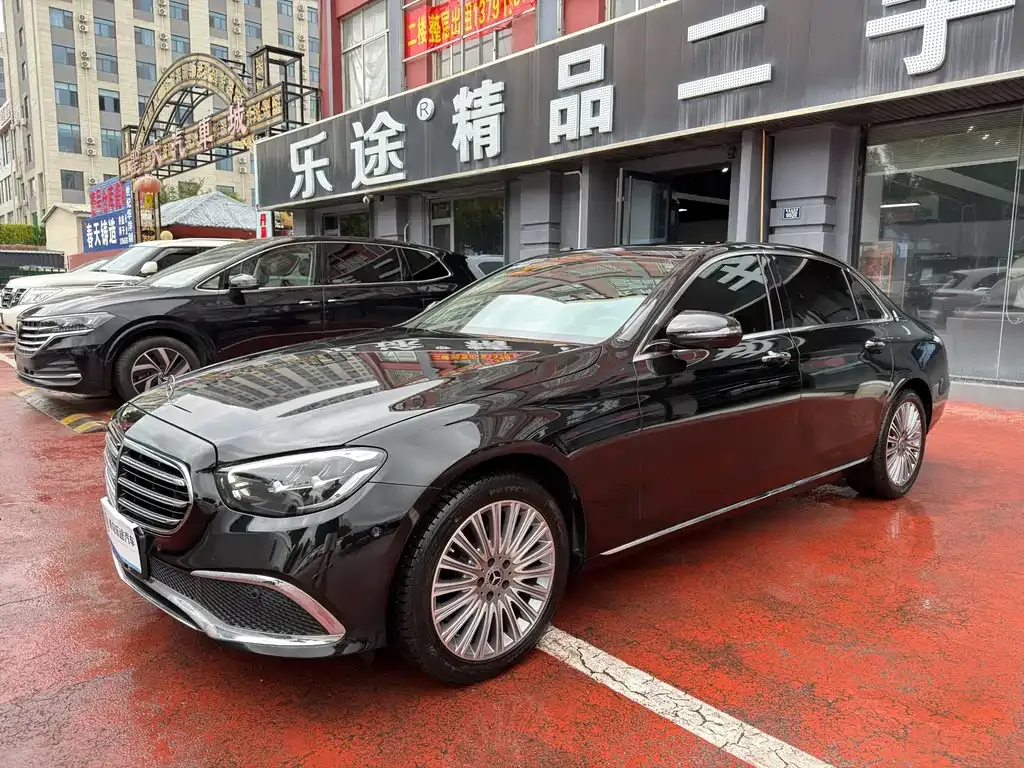 Mercedes-Benz E-Class — фото 10