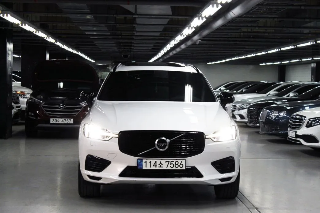 Volvo XC60 — фото 3