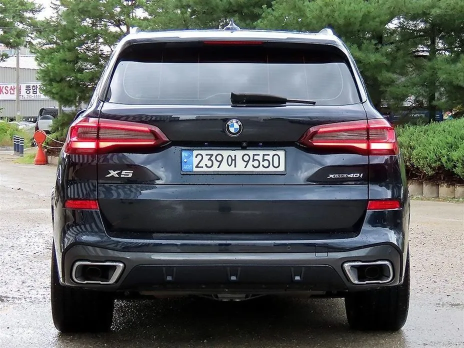 BMW X5 — фото 7