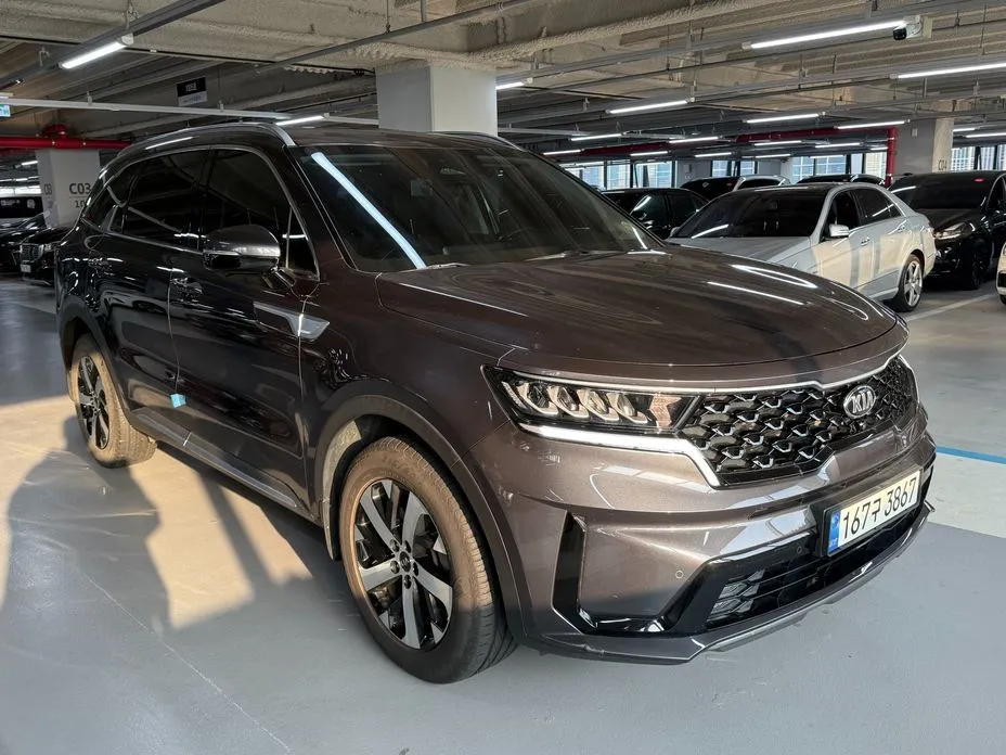 Kia Sorento — фото 1