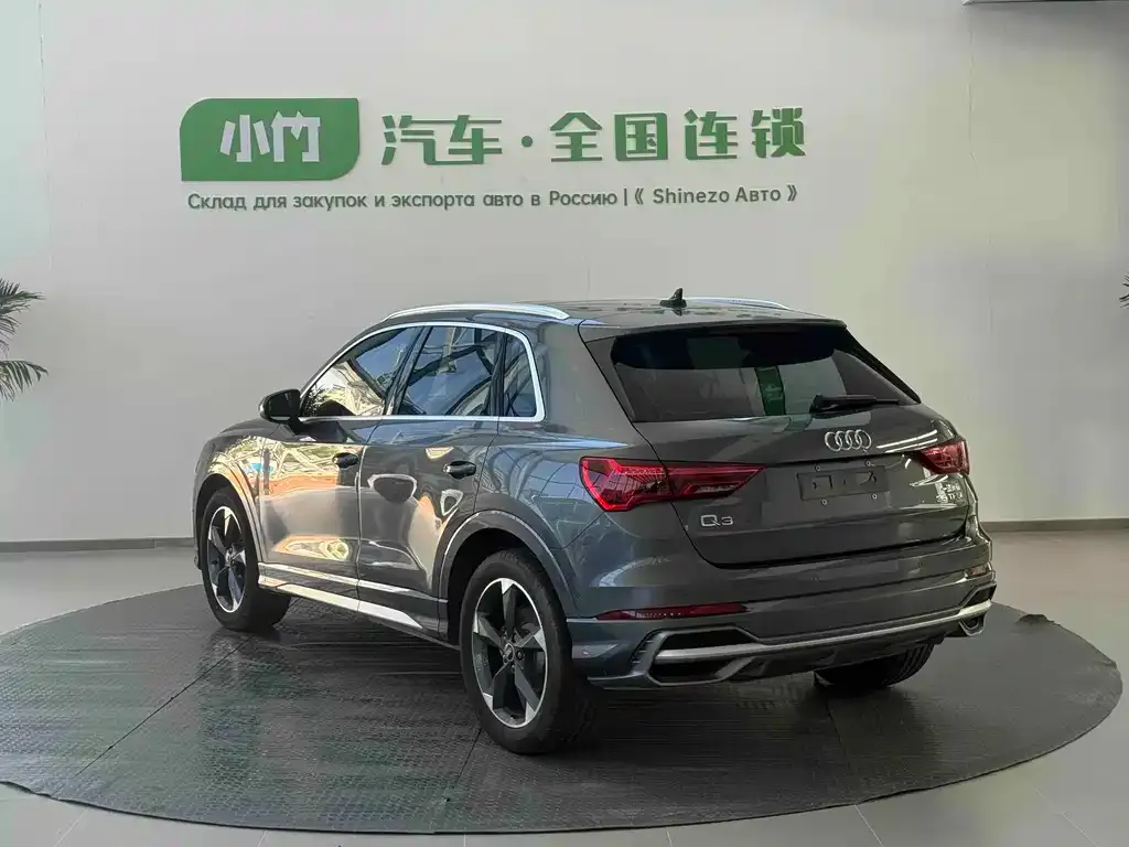 Audi Q3 — фото 10