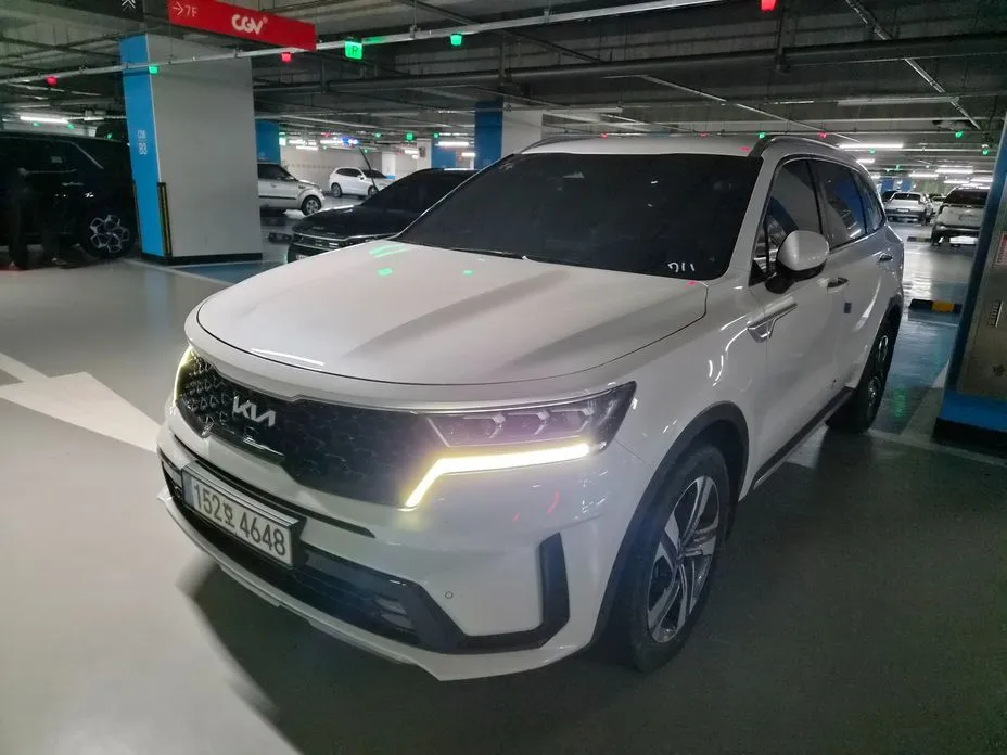 Kia Sorento — фото 1