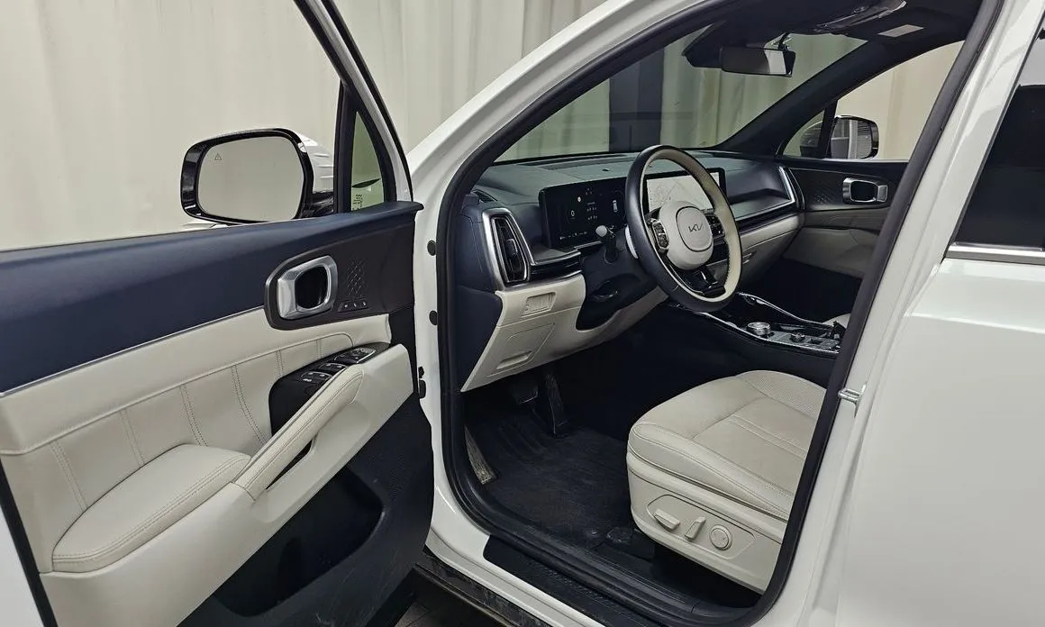 Kia Sorento — фото 5