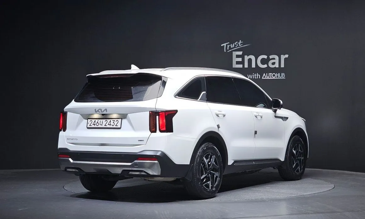 Kia Sorento — фото 4
