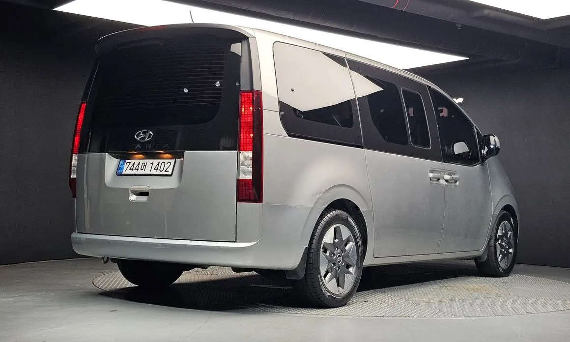 Hyundai Staria — фото 4