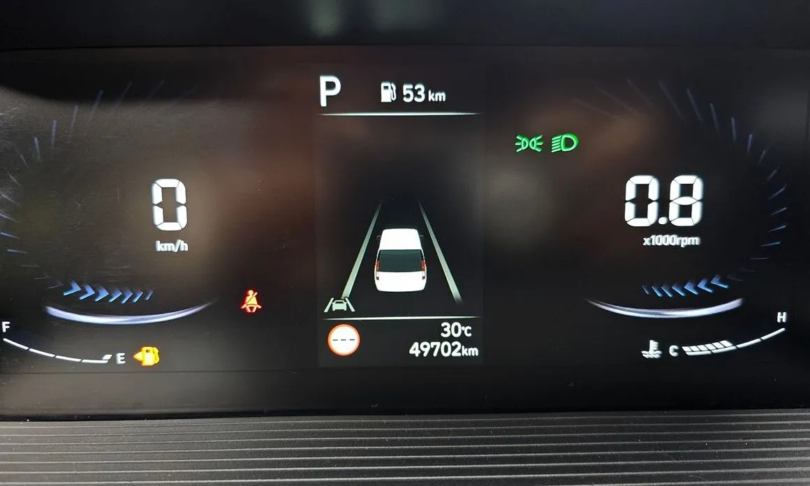 Hyundai Staria — фото 2