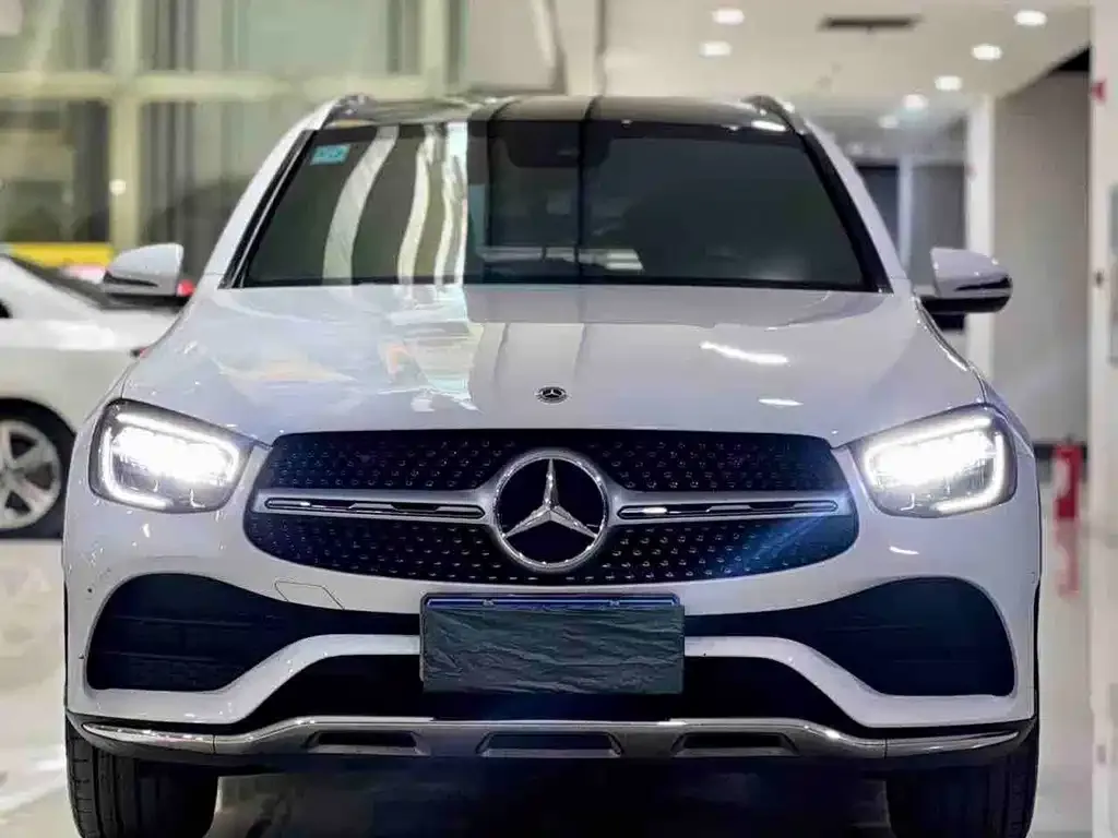 Mercedes-Benz GLC — фото 1