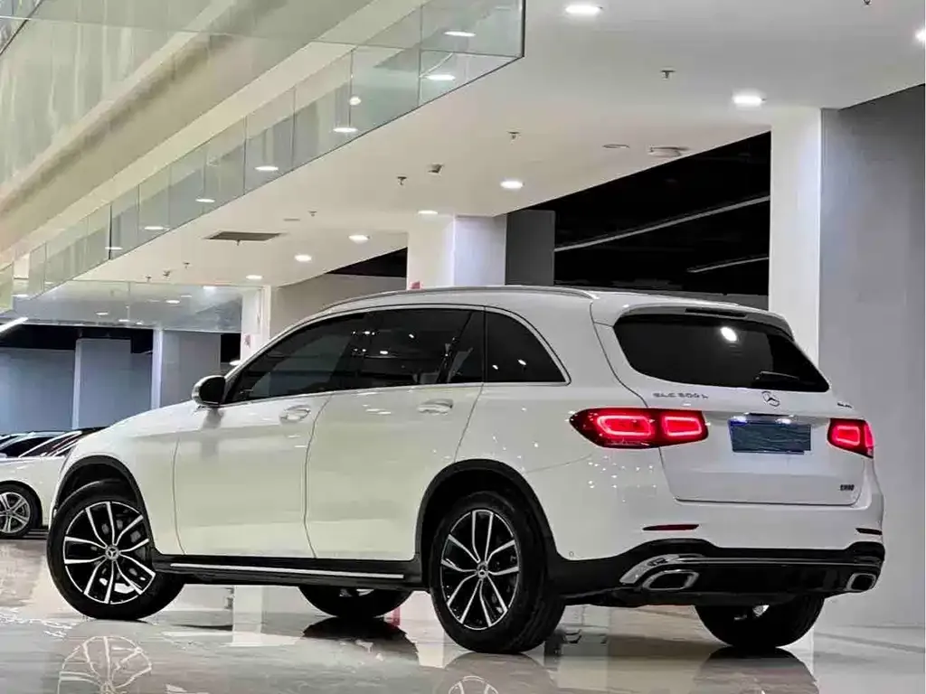 Mercedes-Benz GLC — фото 5