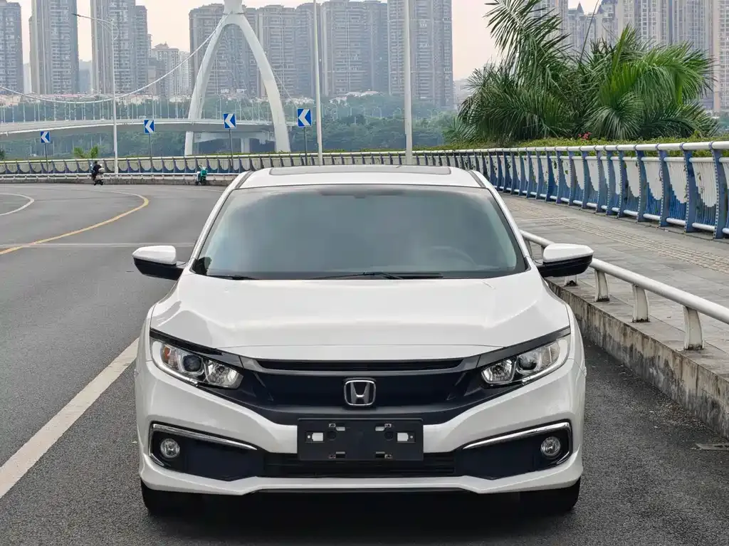 Honda Civic — фото 4