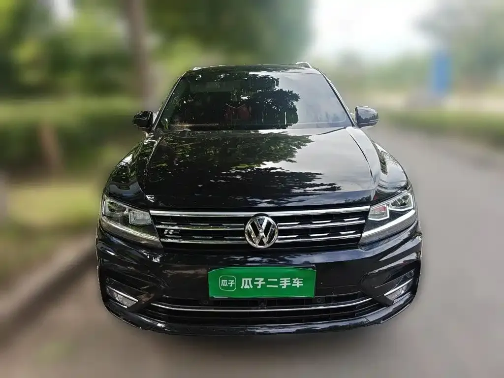 Volkswagen Tiguan L — фото 7