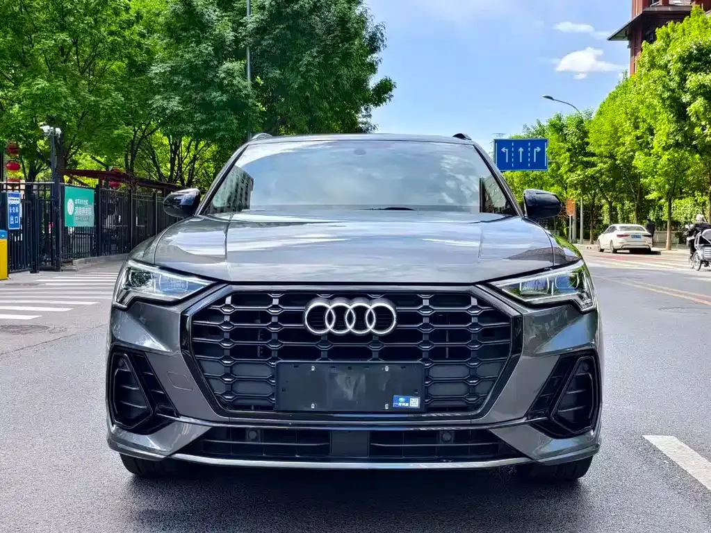 Audi Q3 — фото 5