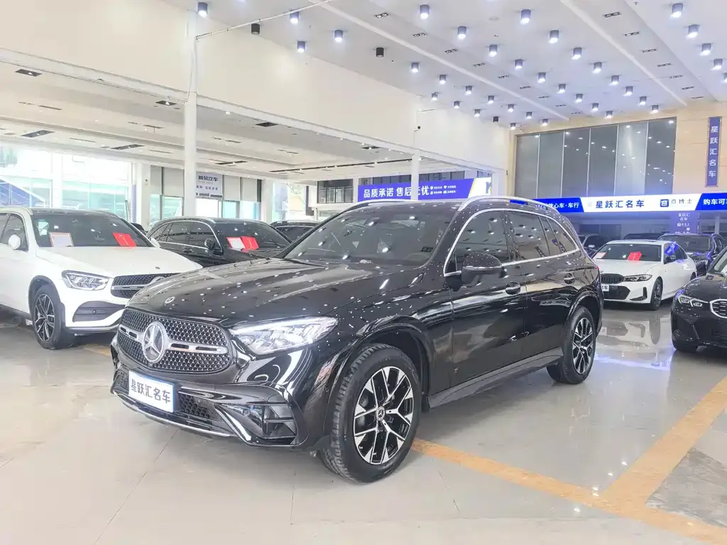 Mercedes-Benz GLC — фото 1
