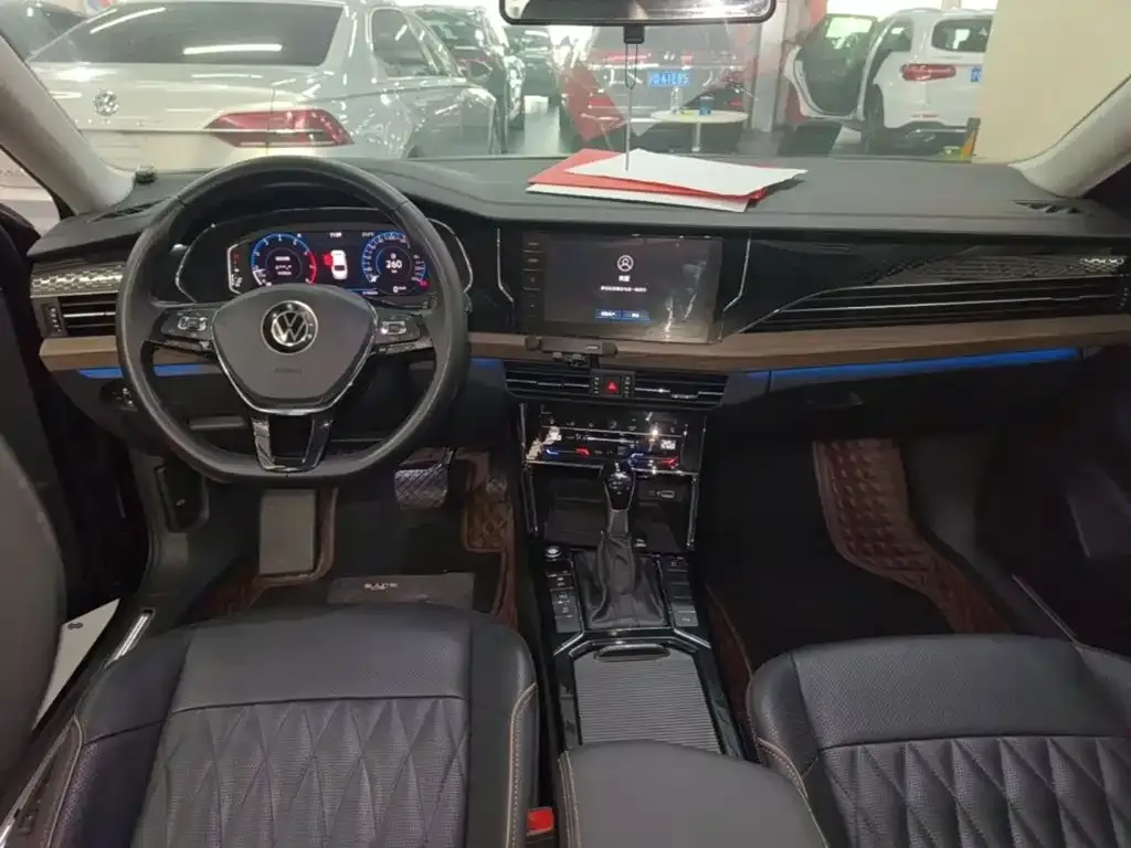 Volkswagen Passat — фото 7