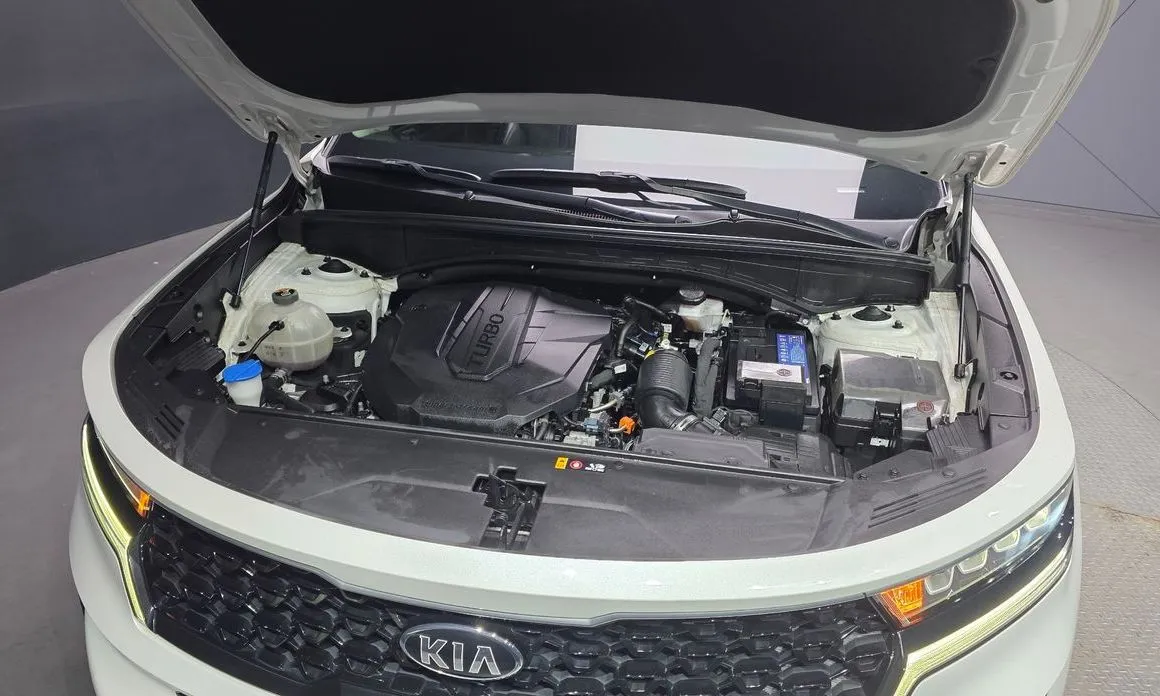 Kia Sorento — фото 6