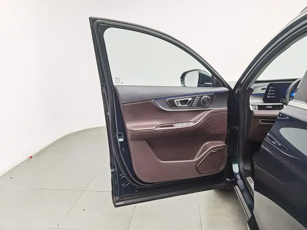 Chery Tiggo 8 PRO — фото 4