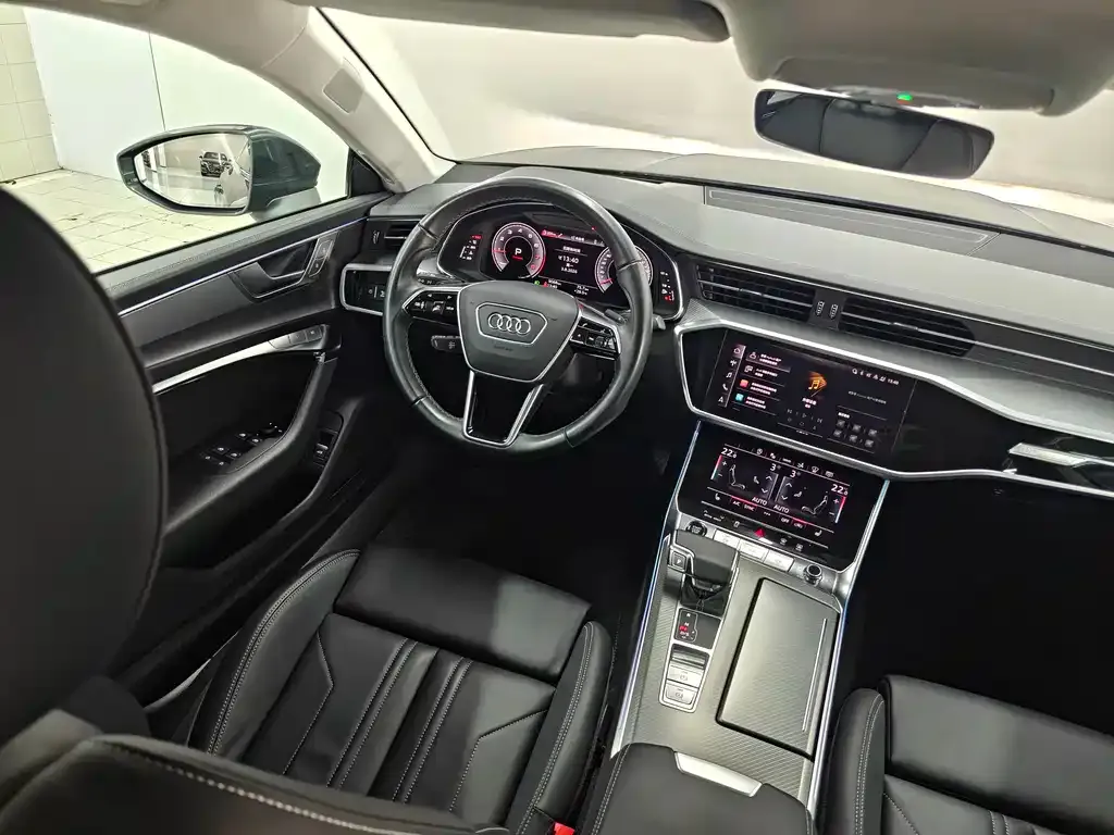 Audi A7 — фото 10
