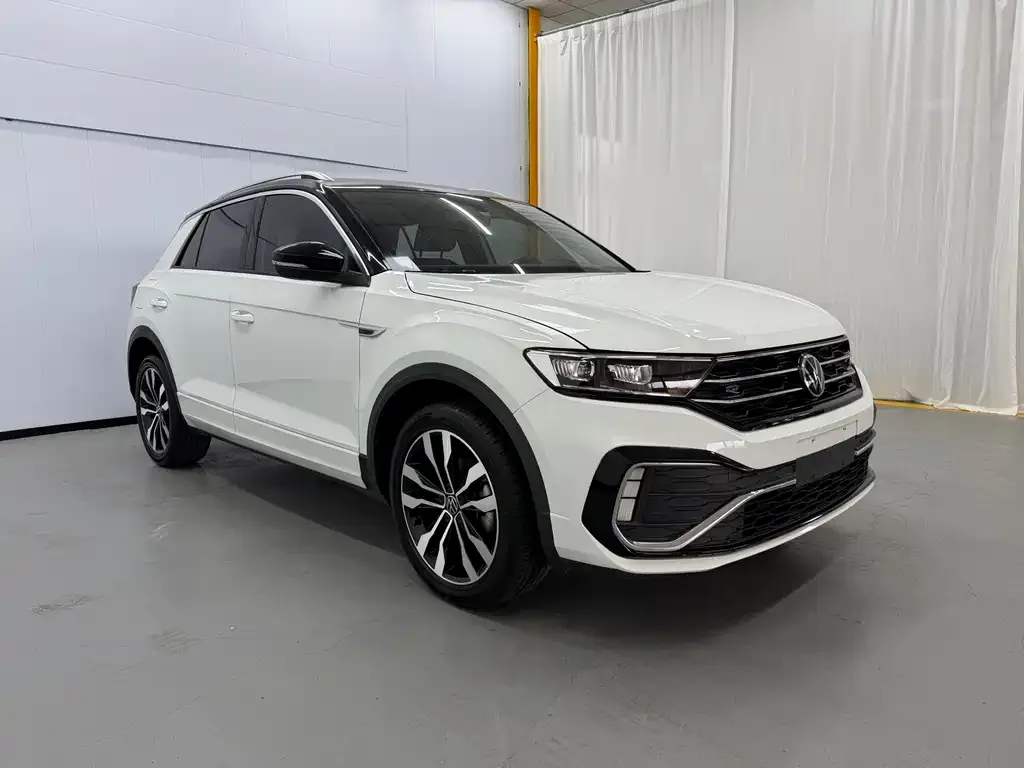 Volkswagen T-Roc — фото 3