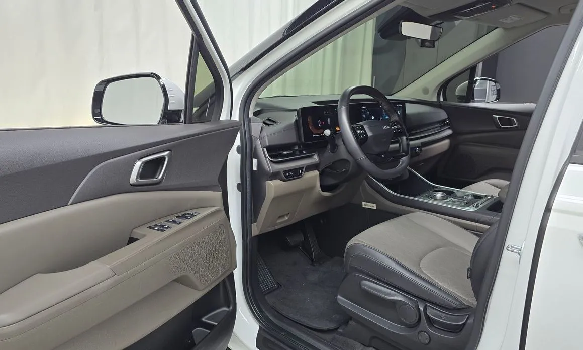Kia Carnival — фото 2