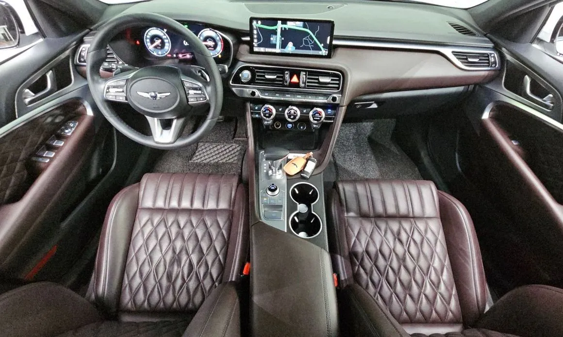 Genesis G70 — фото 10