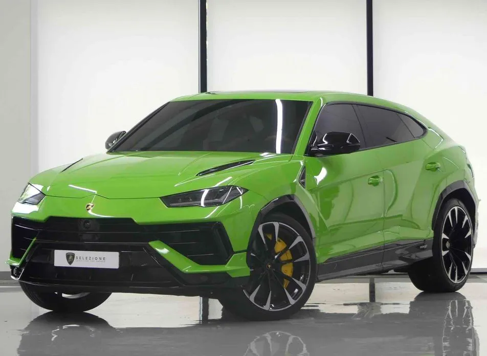 Lamborghini Urus — фото 1