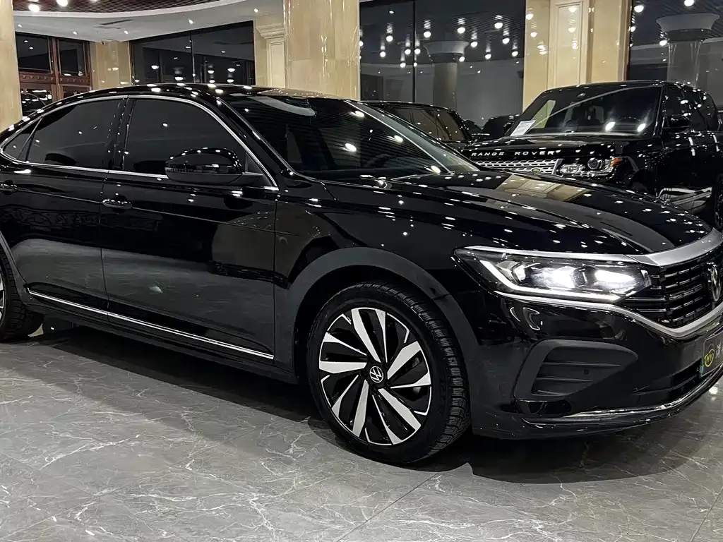 Volkswagen Passat — фото 9