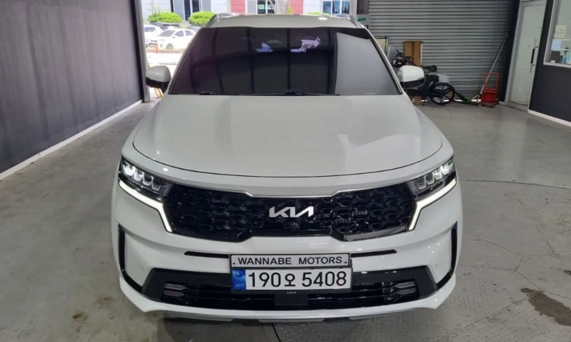 Kia Sorento — фото 8