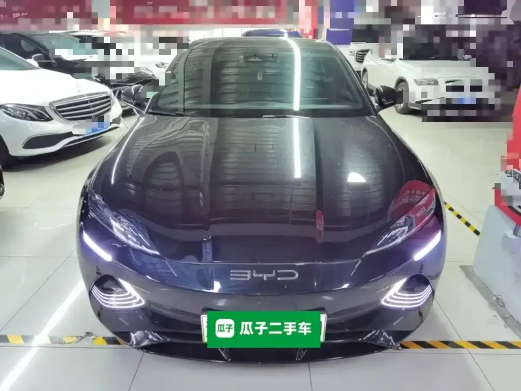 BYD Seal — фото 9