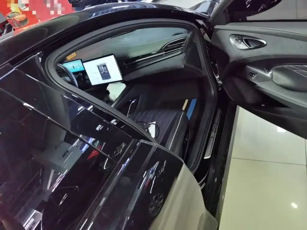 BYD Seal — фото 8