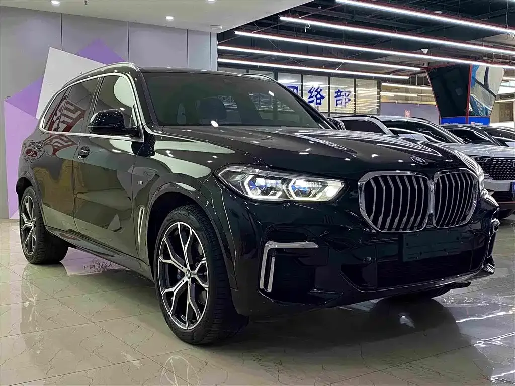 BMW X5 — фото 9