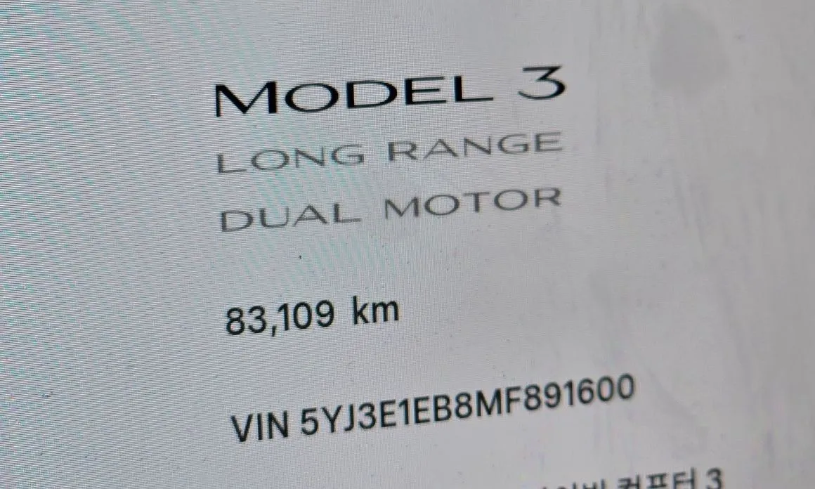 Tesla Model 3 — фото 9