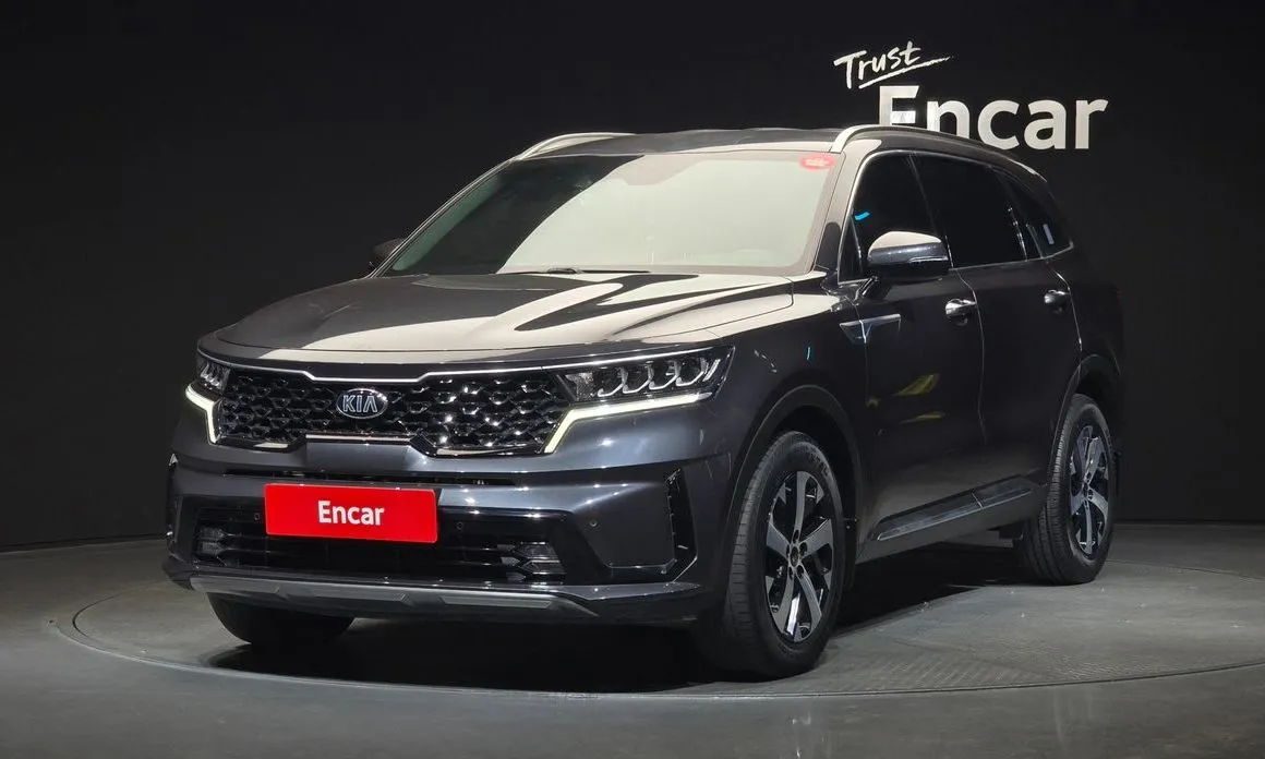 Kia Sorento — фото 1