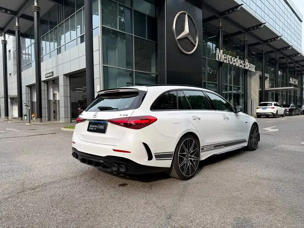 Mercedes-Benz C-Class AMG — фото 10