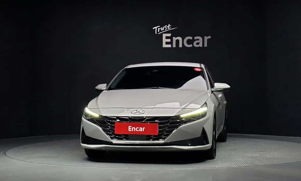 Hyundai AVANTE — фото 2