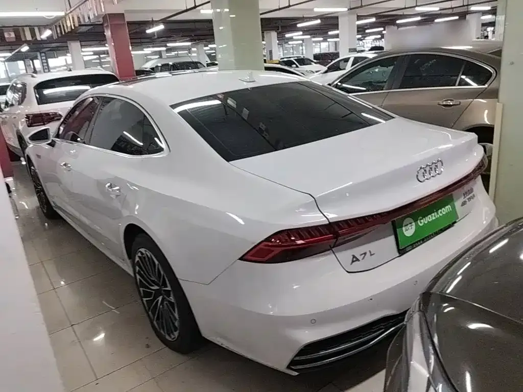 Audi A7L — фото 4