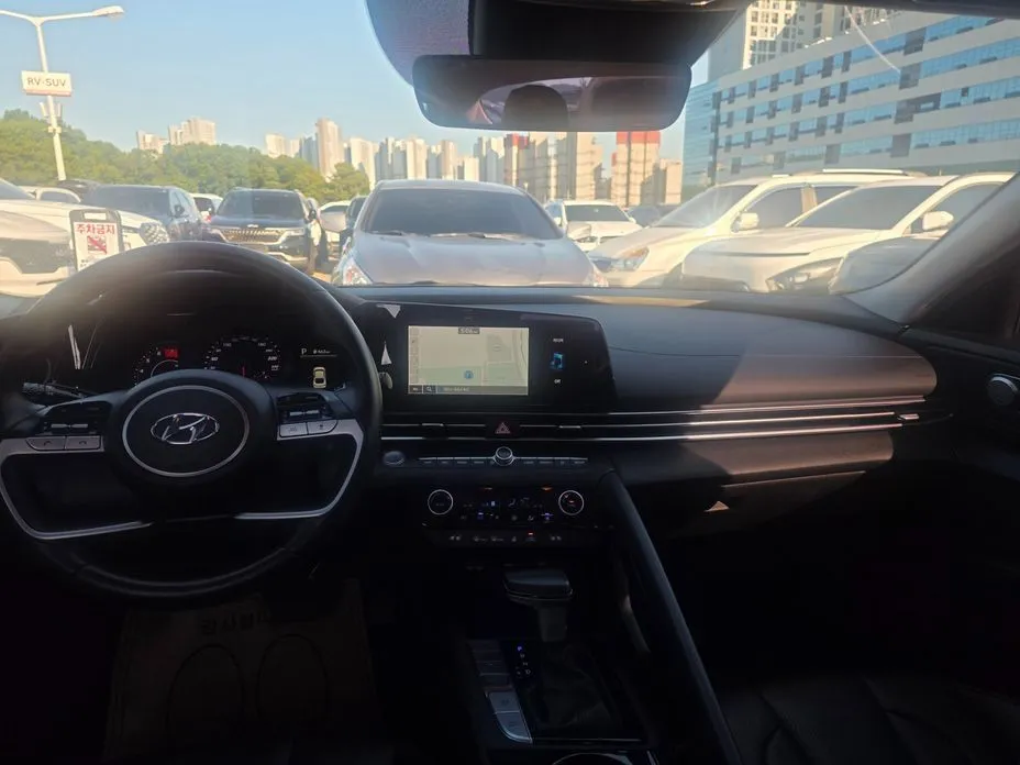 Hyundai AVANTE — фото 2