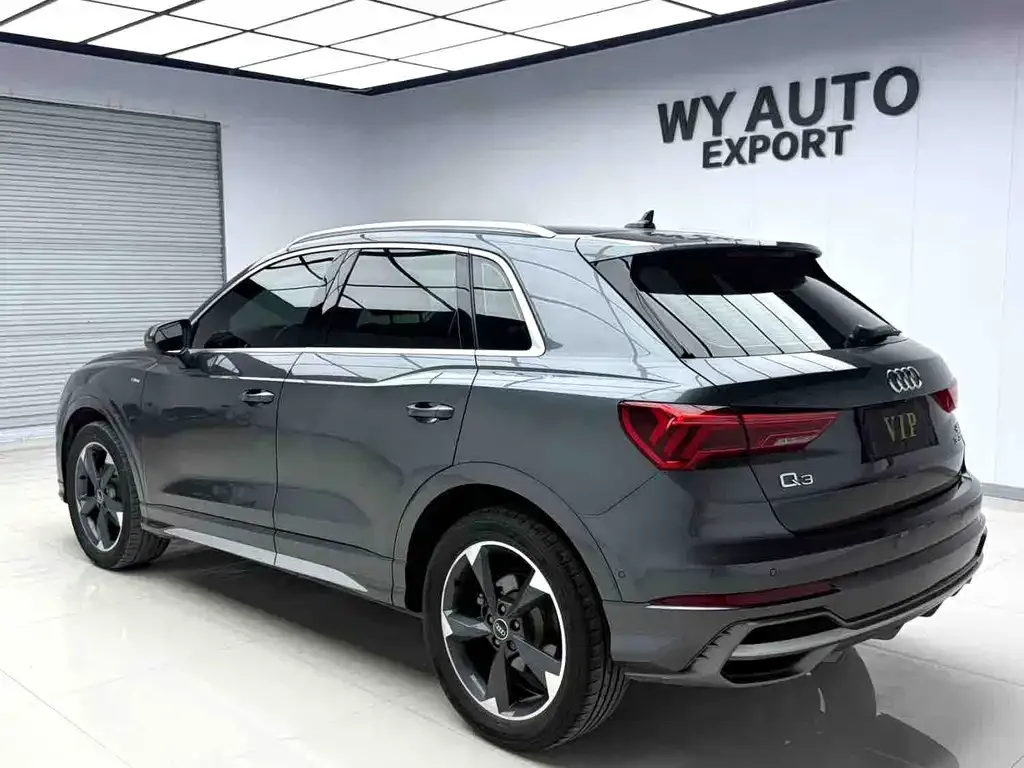 Audi Q3 — фото 10