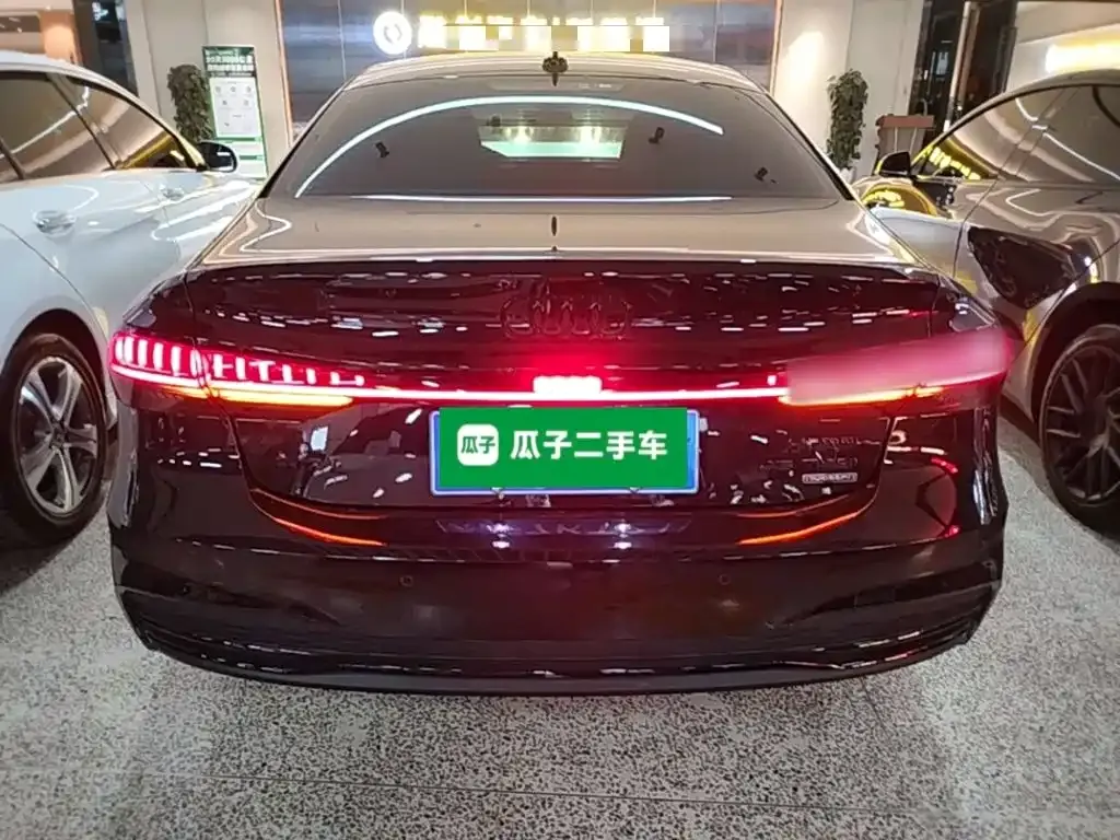 Audi A7L — фото 3