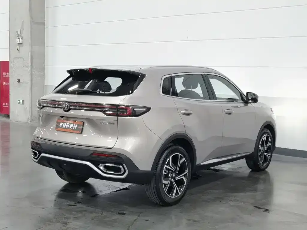Changan CS55PLUS — фото 2