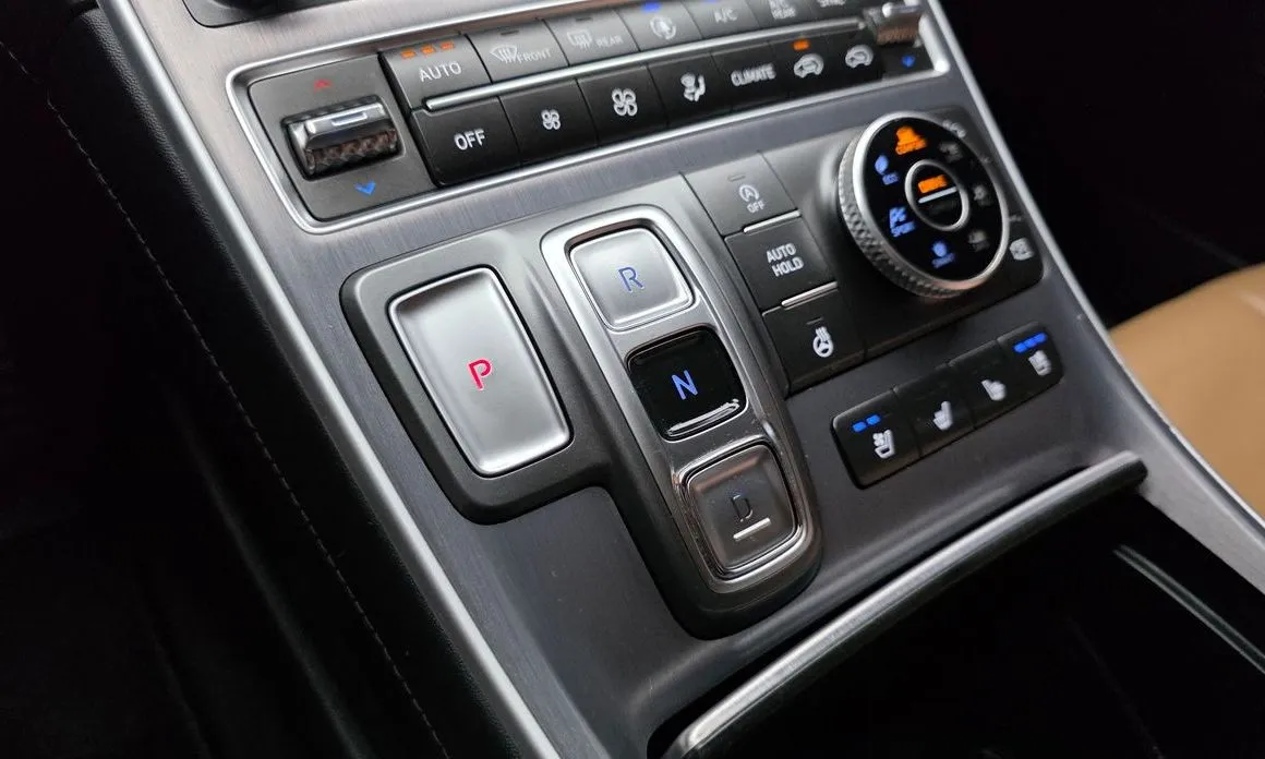 Hyundai Santafe — фото 9