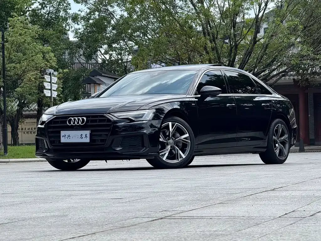 Audi A6L — фото 9