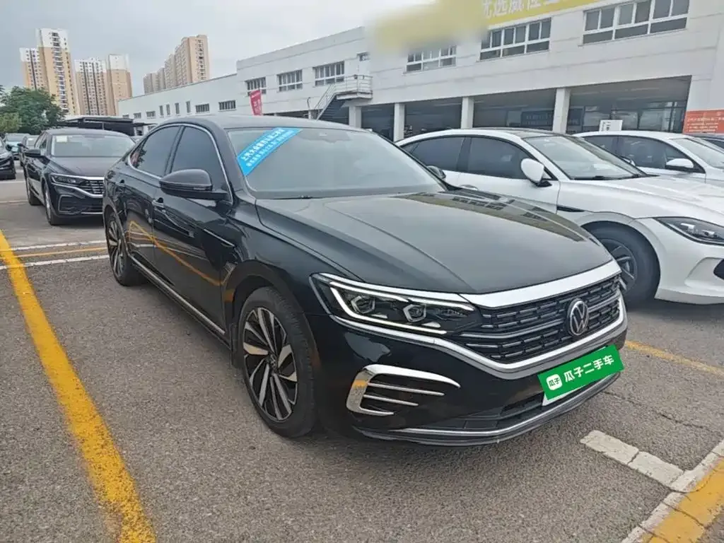 Volkswagen Passat — фото 7