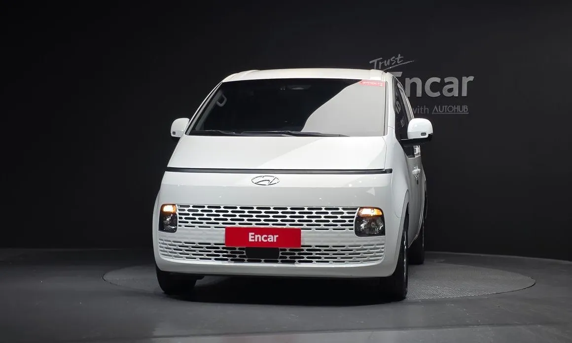 Hyundai Staria — фото 3