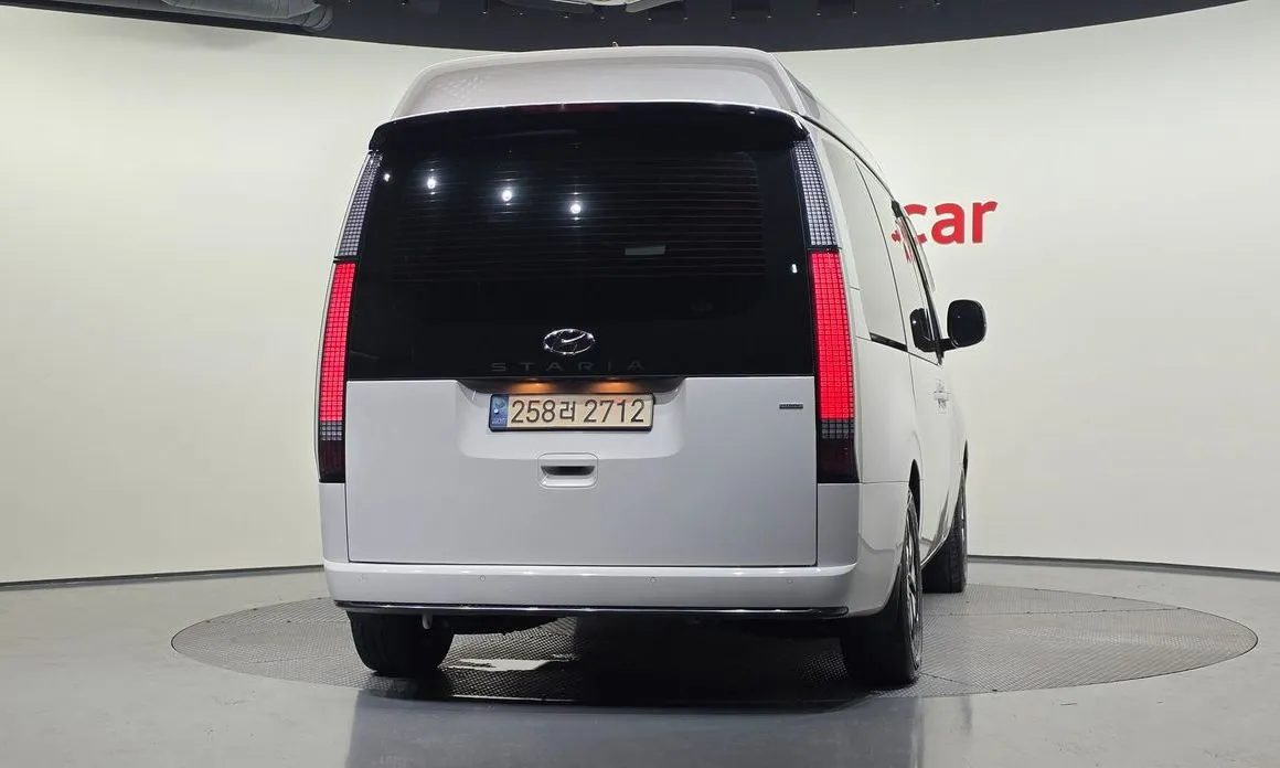 Hyundai Staria — фото 4