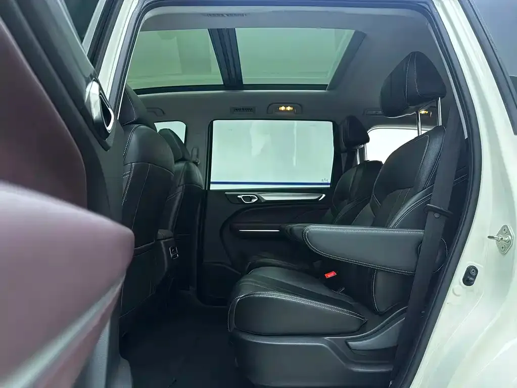 GAC Motor Trumpchi M6 — фото 2